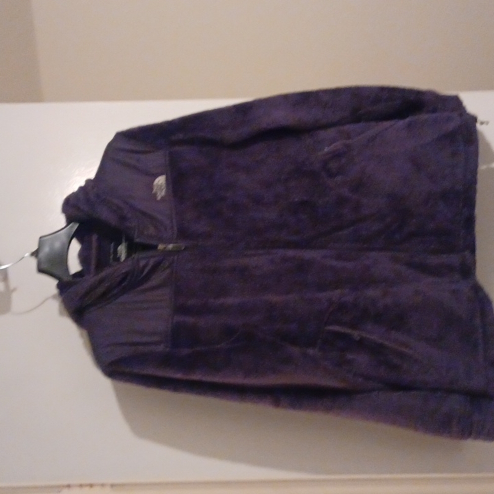 Warm and cozy hooded fleece jacket!